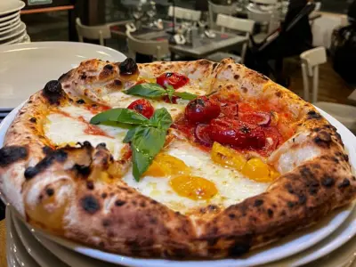 La Pizza Quattro Pomodori della Casa Cantoniera